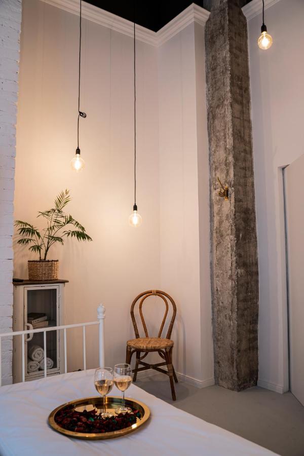 Butas Folk By Anne & Warsaw
